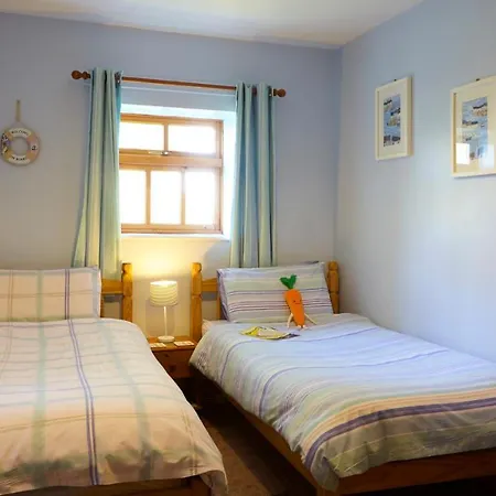 Filey Holiday Cottages *